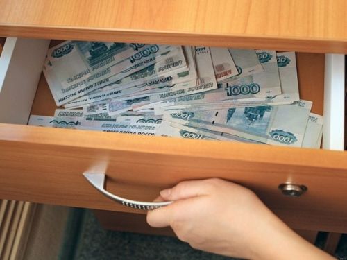 Экс-директора центра по охране памятников, обвиняемую в мошенничестве, заключили под стражу