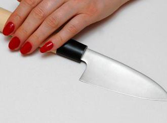 Волжанка устроила поножовщину во время застолья