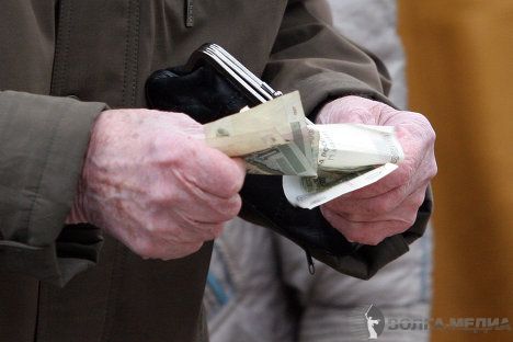 Лжесиловики и фальшивые соцработники выманили у пенсионеров Волгограда 200 тысяч рублей