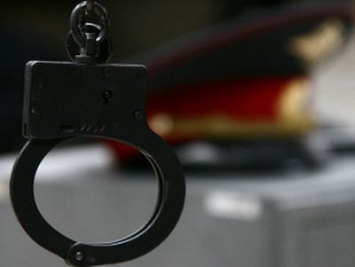 Экс-полицейского из Волгограда будут судить за мошенничество