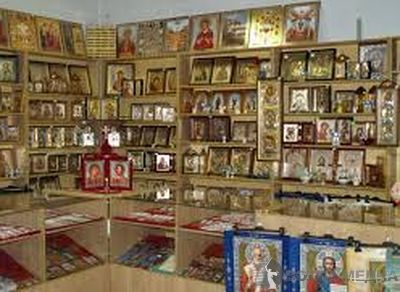В Волгограде из церковной лавки украли крестики и деньги жертвователей