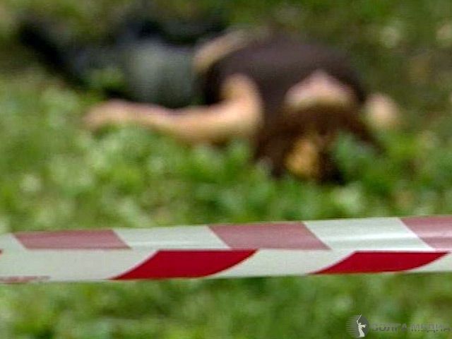 На поле под Волгоградом нашли труп женщины, завернутый в полиэтилен