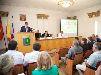 Сергей Боженов: «Местные руководители должны персонально отвечать за нарушения прав детей-сирот»