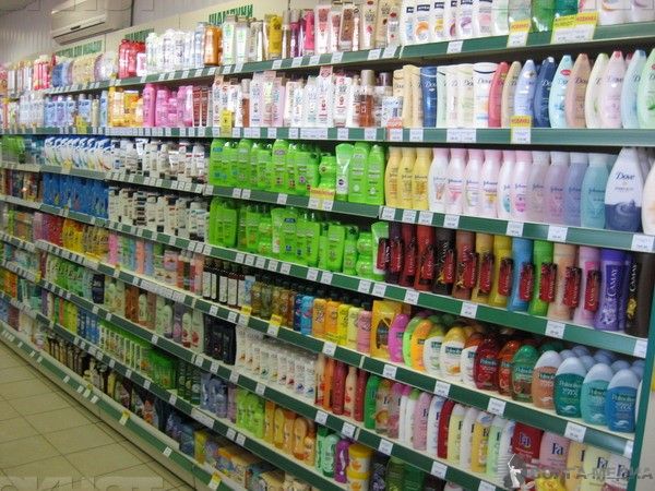 Безработная волгоградка стащила из магазина партию шампуней и гелей для душа