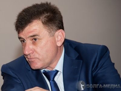 Сергей Боженов обсудил с главой Новоаннинского района виды на урожай и рост зарплаты