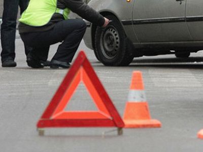 На волгоградской трассе «Пежо» насмерть сбил пешеходов