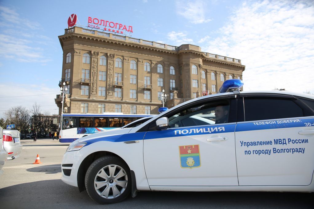 На юге Волгограда три разбойника напали на случайных прохожих