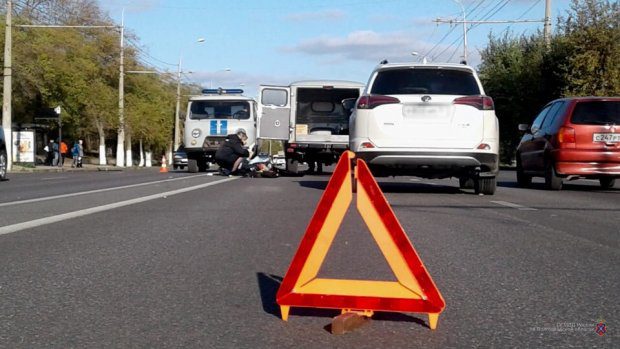 Волгоградец скончался под колесами внедорожника