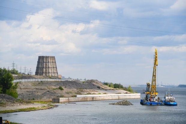 Завод «Красный Октябрь» реализует проект берегоукрепления реки Волги
