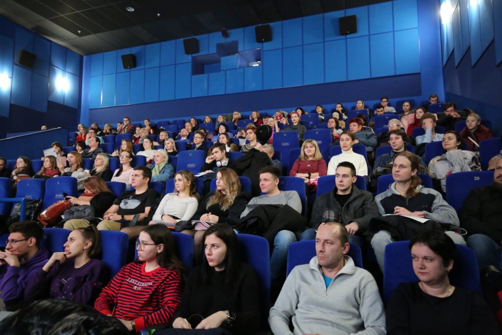 Из-за коронавируса в Волгограде закрыли кинотеатр