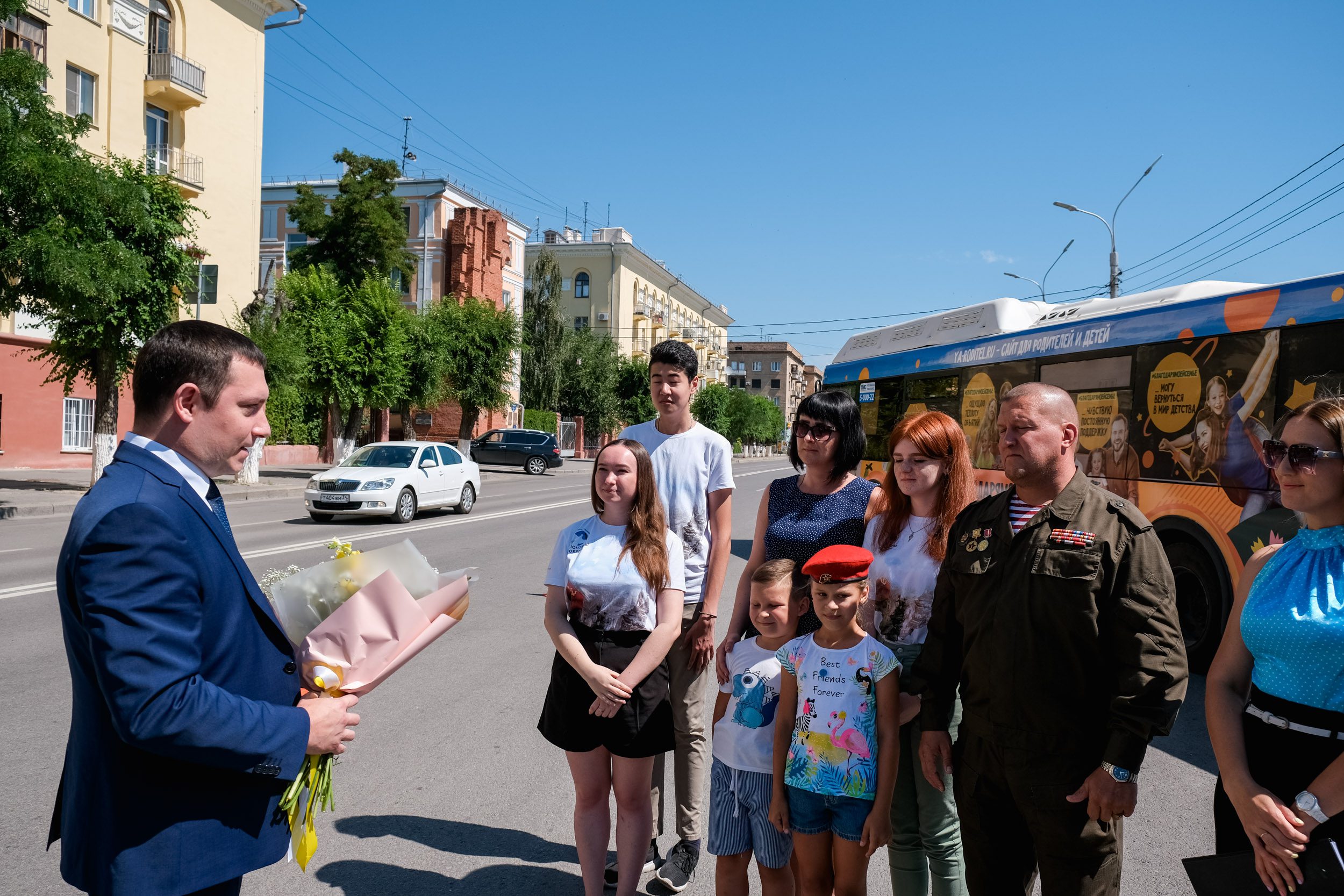 Верность волгоград. Счастливые лица волгоградцы