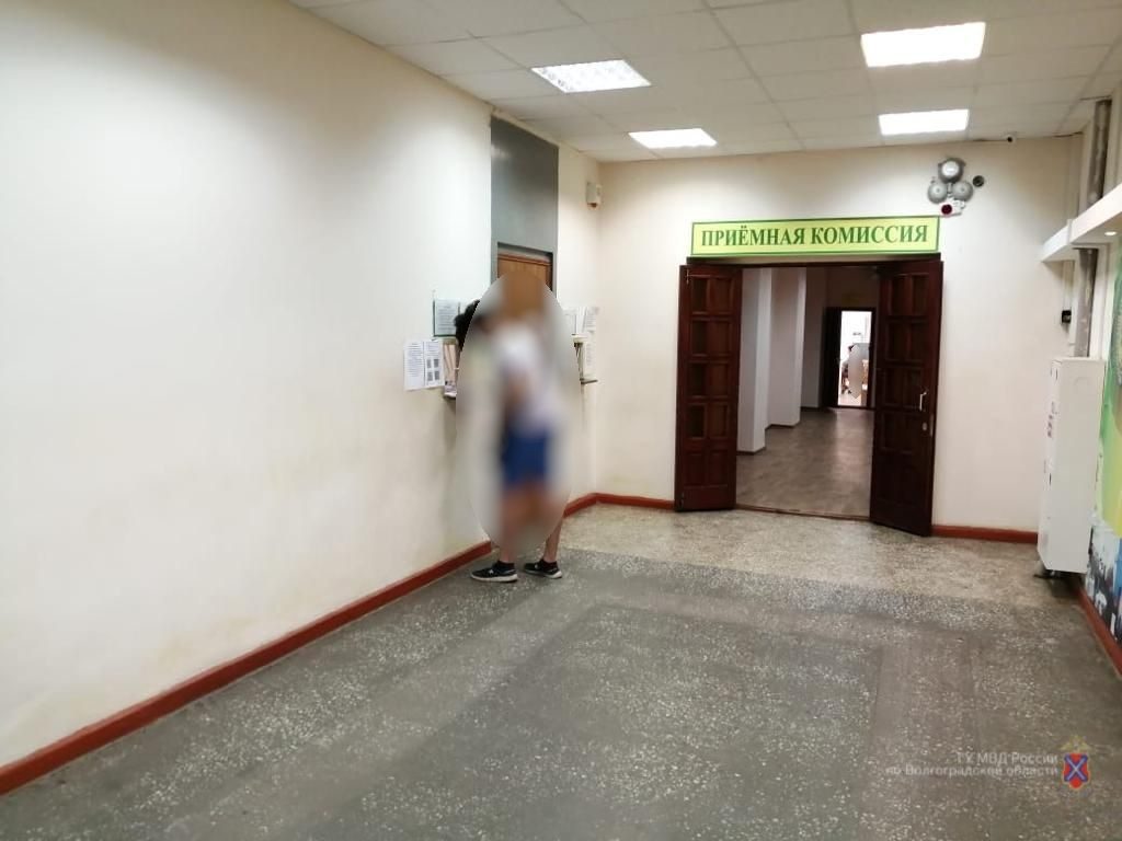 Сотрудники волгоградского вуза похитили 4 миллиона рублей