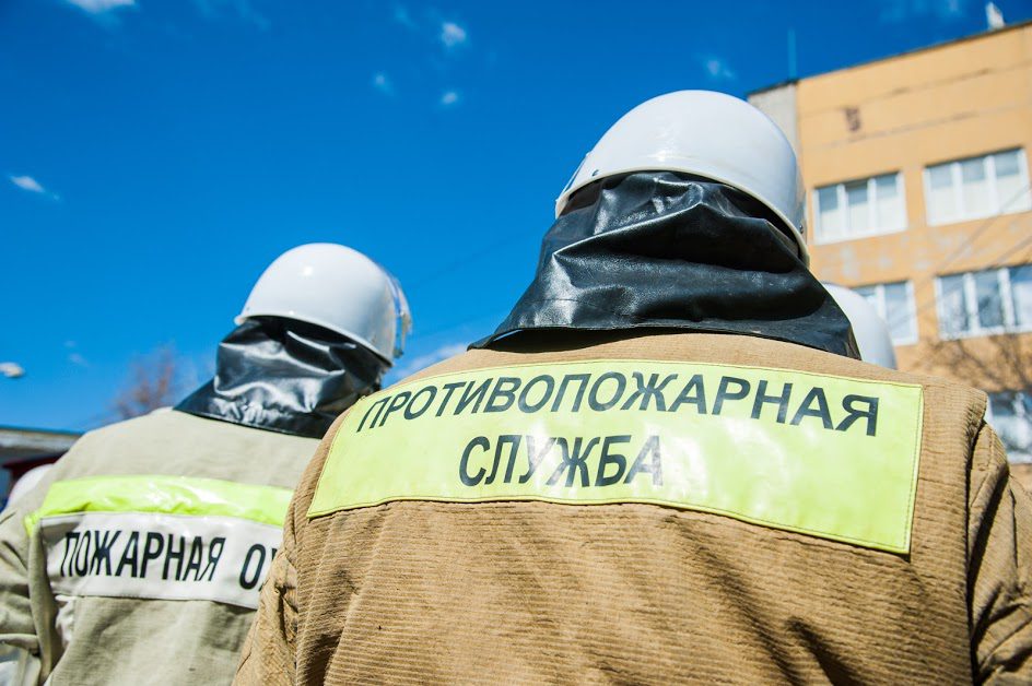 В Волгоградской области в ночном пожаре пострадал человек