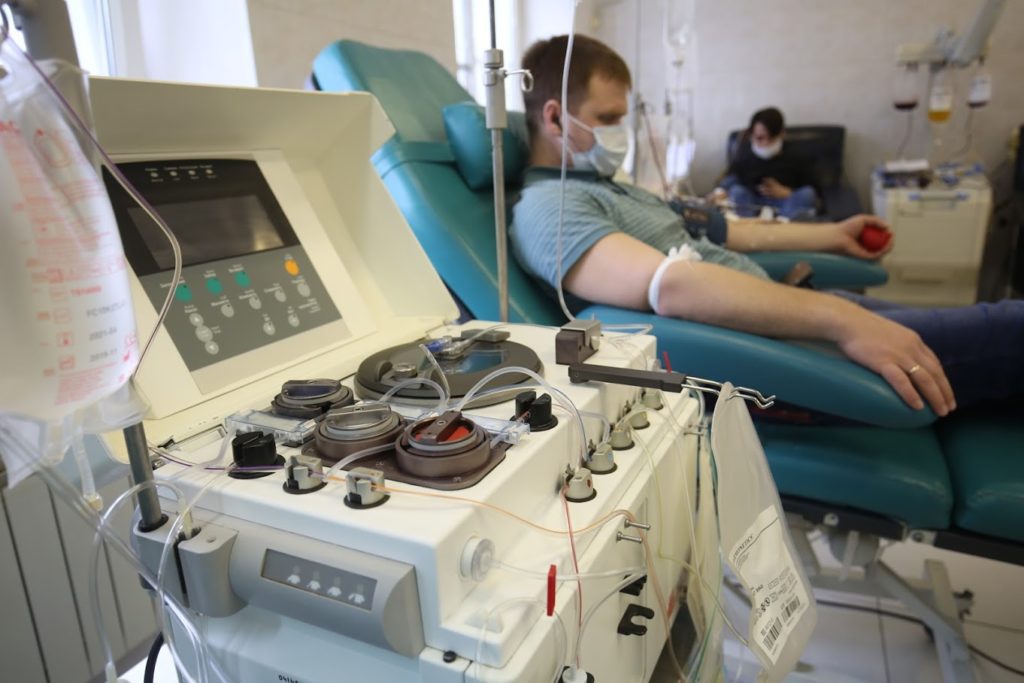 В Волгоградской области 3615 доноров сдали кровь на антиковидную плазму