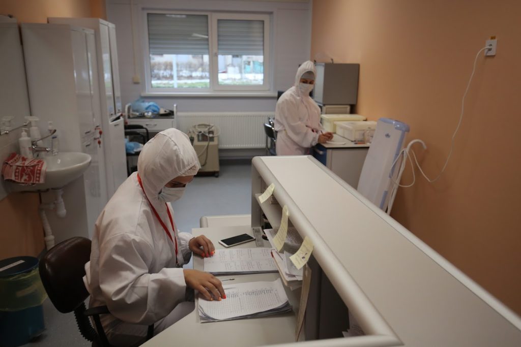 За сутки в Волгоградской области выявили COVID-19 в 24 районах