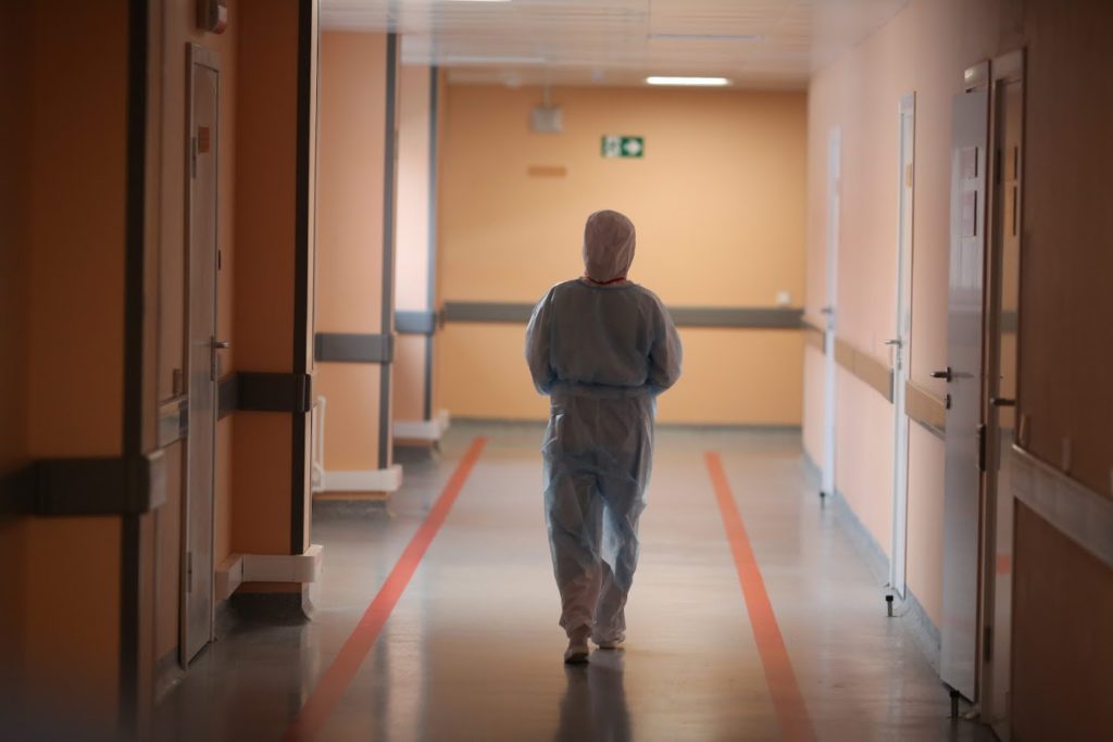 За сутки от COVID-19 скончался 21 пациент из Волгограда