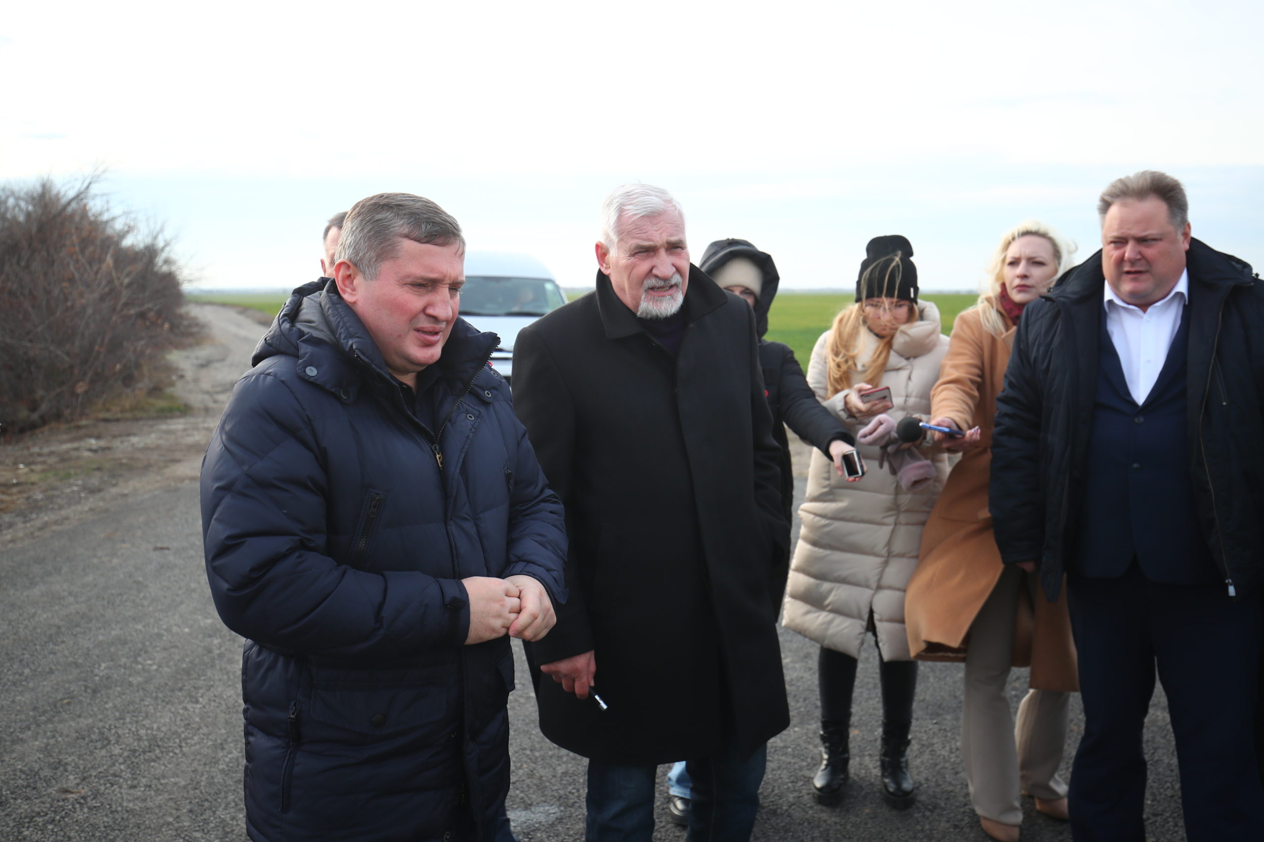 Погода волгоградская обл шарашенский. Глава Алексеевского района Волгоградской области. Знаменитые люди в Алексеевском районе Волгоградской области. Прокурор Алексеевского района Самарской области. Иванов в в в Алексеевском районе Волгограда.
