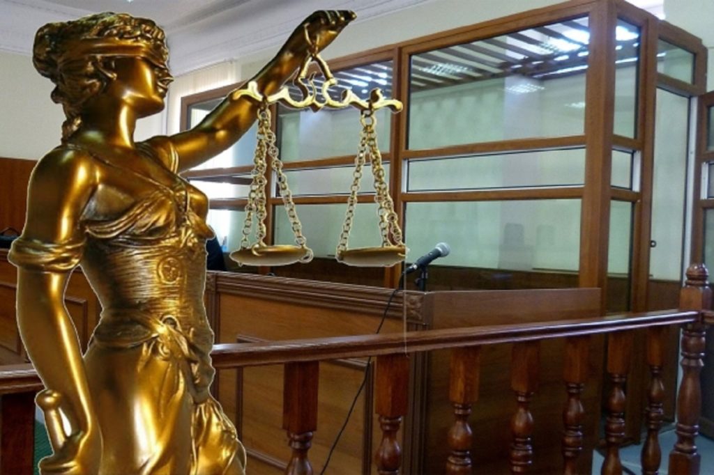 Волгоградка взыскала с УК за обрушение балкона 400 тысяч рублей