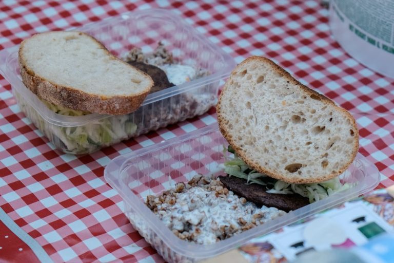 Какие продукты помогут «разогнать» метаболизм после 50 лет