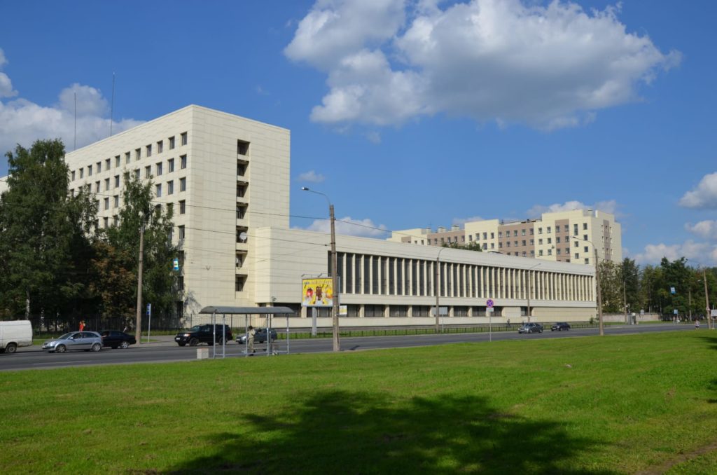 Волгоградцев приглашают поступить в институт ФСБ РФ в Санкт-Петербурге