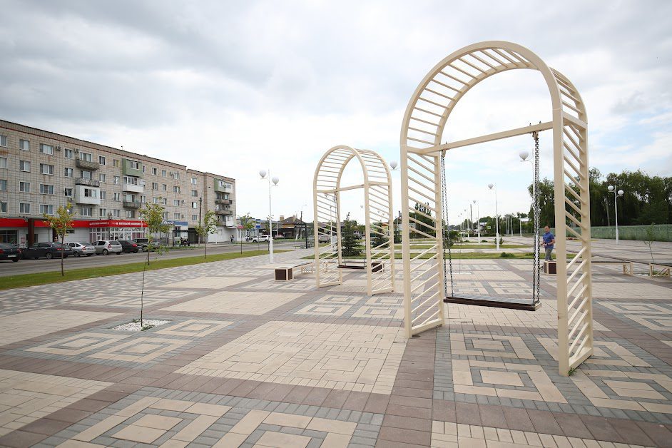 В 13 районах Волгоградской области благоустраивают общественные территории