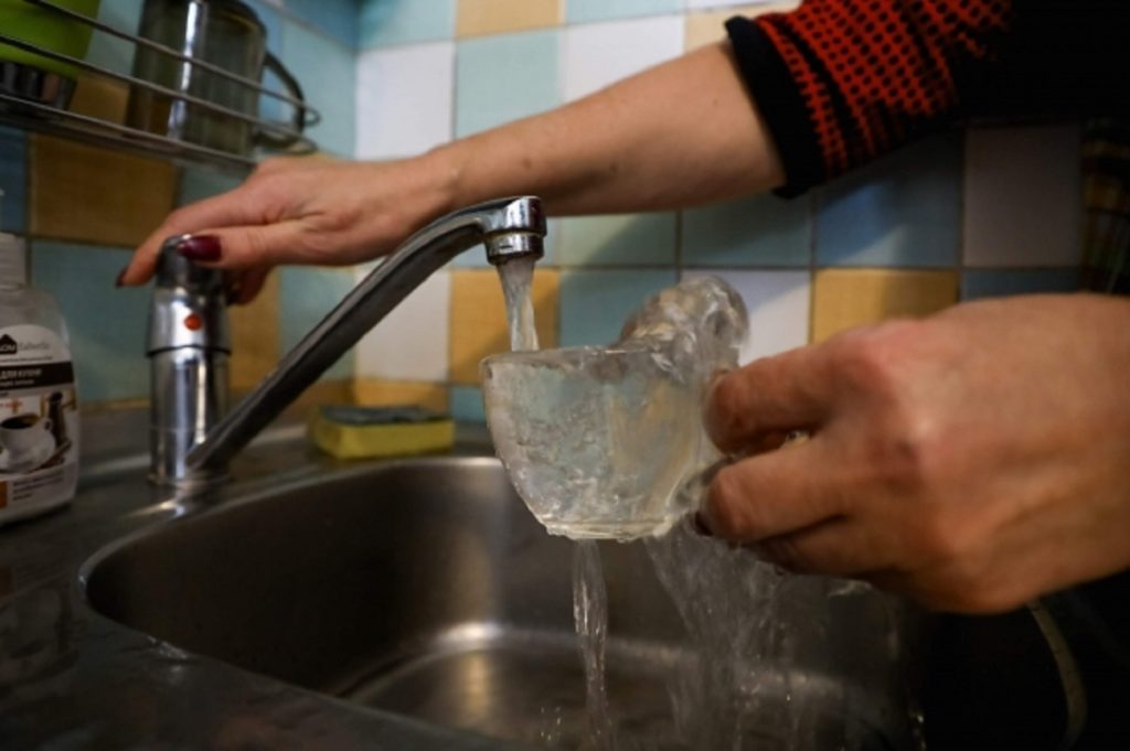 Качество питьевой воды в Волгограде проверяется по 52 показателям