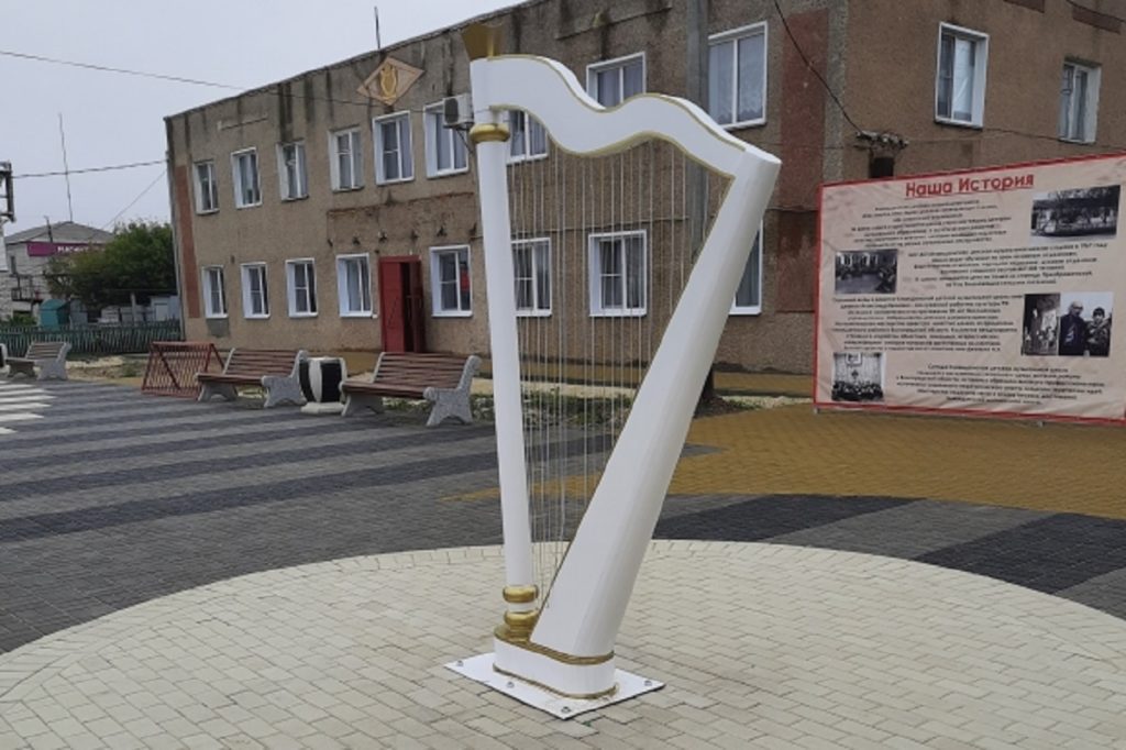 В станице Преображенской Волгоградской области по нацпроекту обустроили площадь
