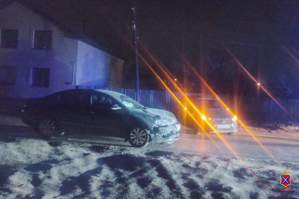 В ДТП в Красноармейском районе Волгограда пострадала 21-летняя девушка