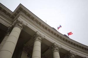 Депутат Волгоградской облдумы Илья Кошкарев ушел в отставку досрочно