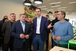Бочаров провел рабочую встречу с руководством крупнейшего госбанка