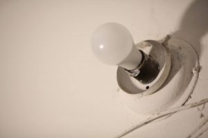 В трех районах Волгограда 28 марта временно отключат свет