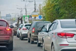 В Волгограде из-за аварии с фурой собралась пробка на Третьей Продольной