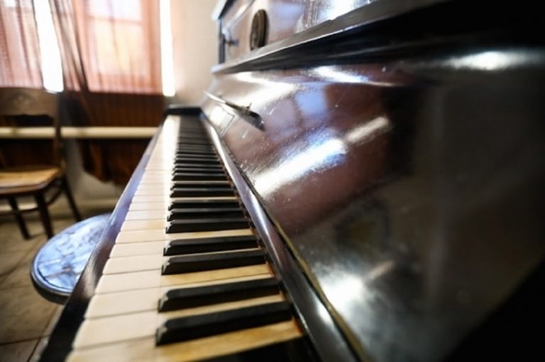 В Волгограде в преддверии Дня Победы прозвучали песни военных лет