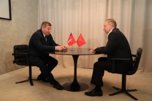 Бочаров провел в Волгограде рабочую встречу с Александром Бегловым