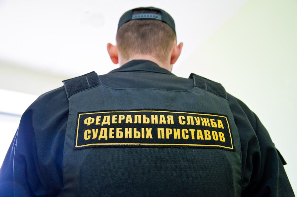 Арест имущества вынудил жителя Волгоградской области оплатить 28 штрафов ГИБДД
