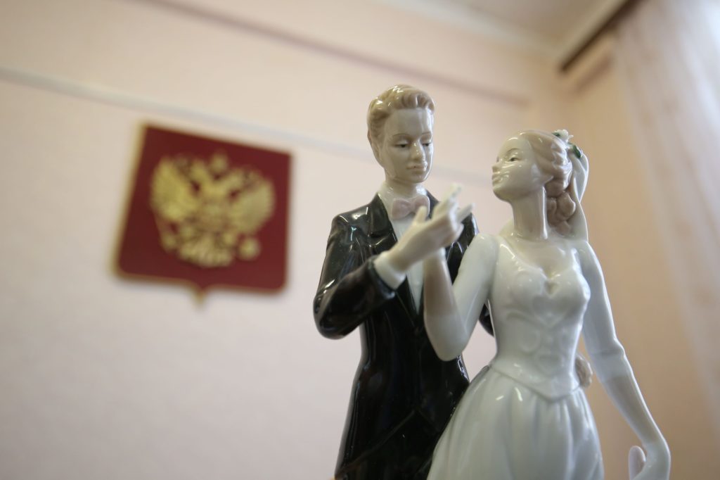 43 свадьбы сыграли волгоградцы в канун Дня Победы