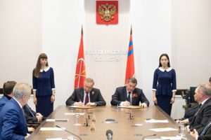 Бочаров и Беглов подписали программу сотрудничества между регионами