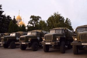 Шахматист Карякин в Волгограде передал бойцам в зону СВО 6 грузовиков