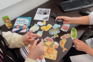 Юных волгоградцев обеспечили системами мониторинга уровня глюкозы