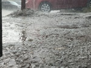 МЧС: на Волгоградскую область надвигаются сильные дожди, грозы и град