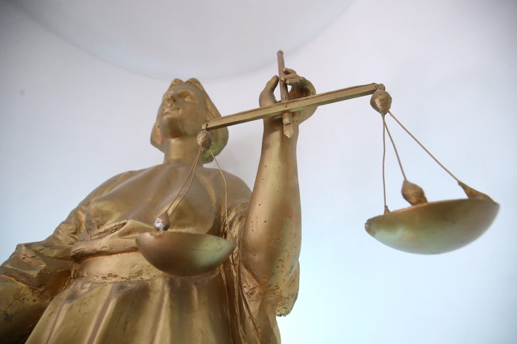 В Волгограде осудят мужчину, который зарезал 42-летнюю сожительницу