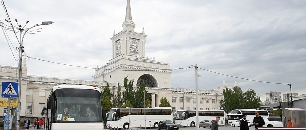 В Волгограде на улице Коммунистической появятся платные парковочные места