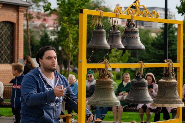 В центре Волгограда 10 сентября прошел фестиваль колокольного звона