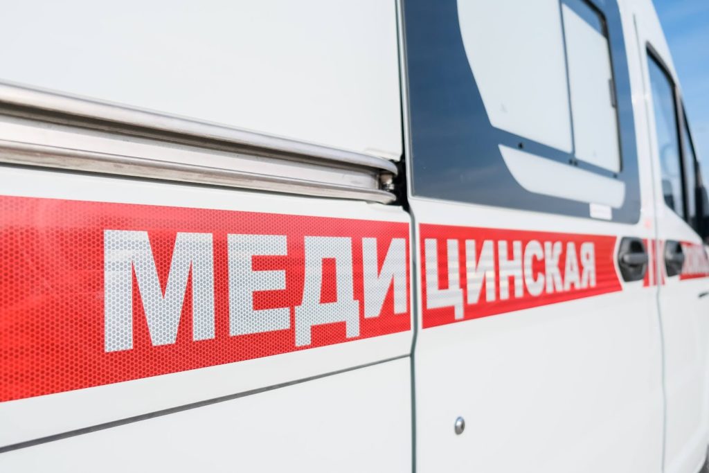 После столкновения легковушек под Волгоградом женщина-водитель попала в больницу