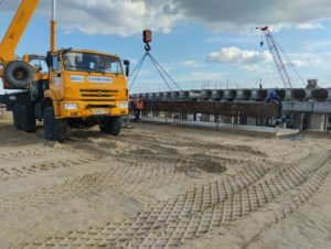 Развязку над переездом у Водстроя в Волгограде построили на 40%