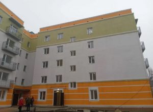 В Волгограде сдали в эксплуатацию дом, построенный для переселенцев из аварийного жилья