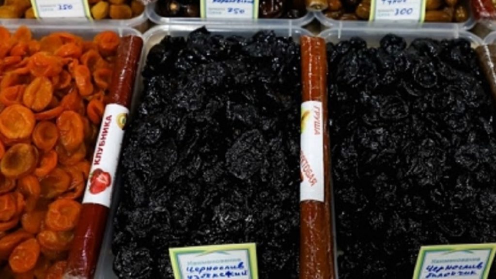 Чернослив сохраняет здоровье костей и уменьшает воспаление у женщин