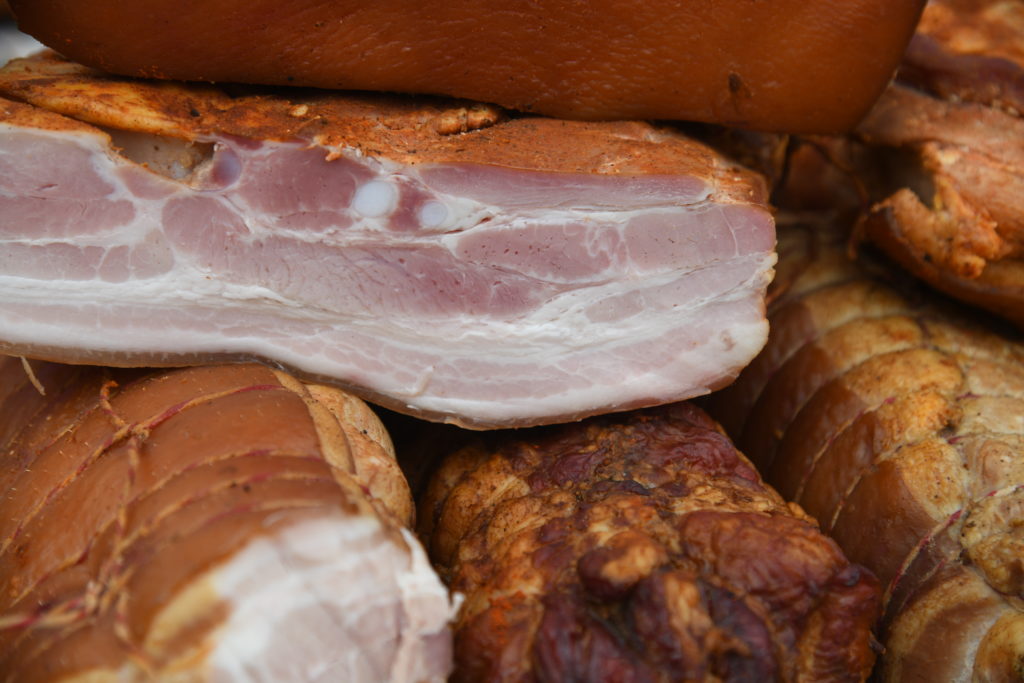 Волгоградцам перечислили продукты, богатые полезными жирами
