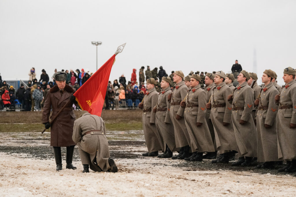 11,2 тысячи человек посмотрели реконструкцию Сталинградской битвы под Волгоградом