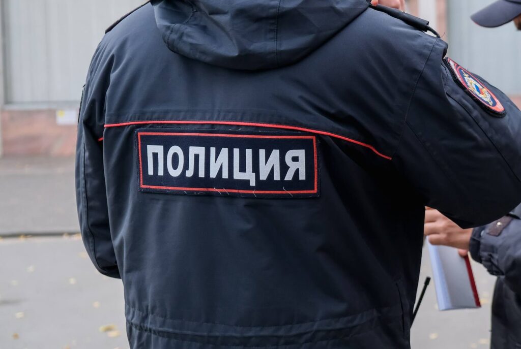 Мужчина из Волгоградской области перевел аферистам 2 млн рублей